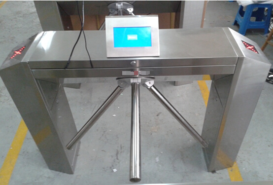Auto Luggage Pedestrian Barrier Gate , Three Arm Security Gate Barrier Barcode System