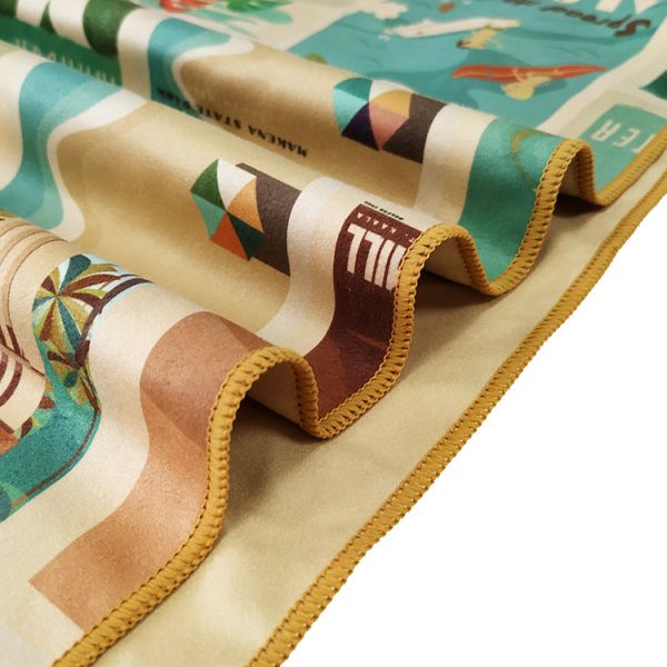 Reinforced Stitching Printed Beach Towel With High Absorbency