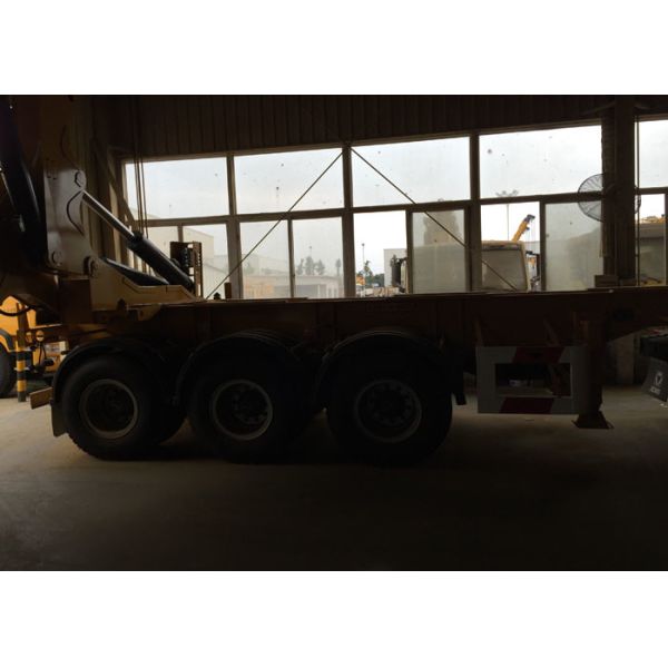 3 Axles Semi Trailer Container Side Loader For Lifting 20ft / 40ft Container
