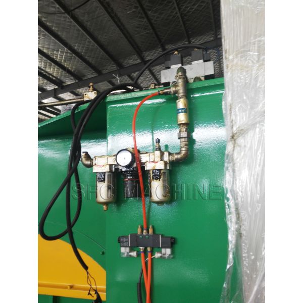 High Efficiency Rubber Kneader Machine 35L 55KW Hard Chrome Plated