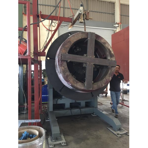 Turntable Table Rotating Welding Table Positioner Table 10000kg Loading Capacity Motor 7.5 Kw X2 600mm Dia