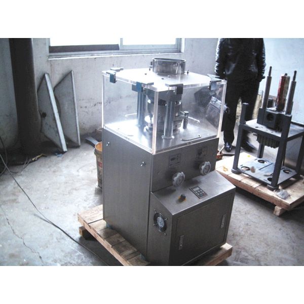 Small Automatic Single Punch Rotary Tablet Press Machine For Chemical / Foodstuff