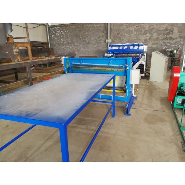 Panasonic PLC Multi Spots Welded Mesh Welding Machine For 1500 mm Width