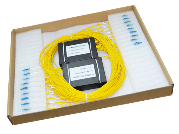 FTTX Fiber Optic Cable PLC Splitter Low Insertion Loss Compact Design by 1270nm - 1610nm
