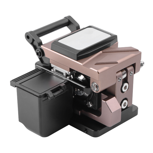Fiber Optic Tool Kit With Optical Fiber Cleaver