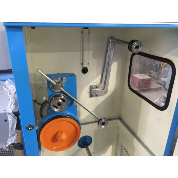 0.6mm-1.2mm Small Wire Making Machine, Cast Iron Structure Fine Wire Drawing Machine