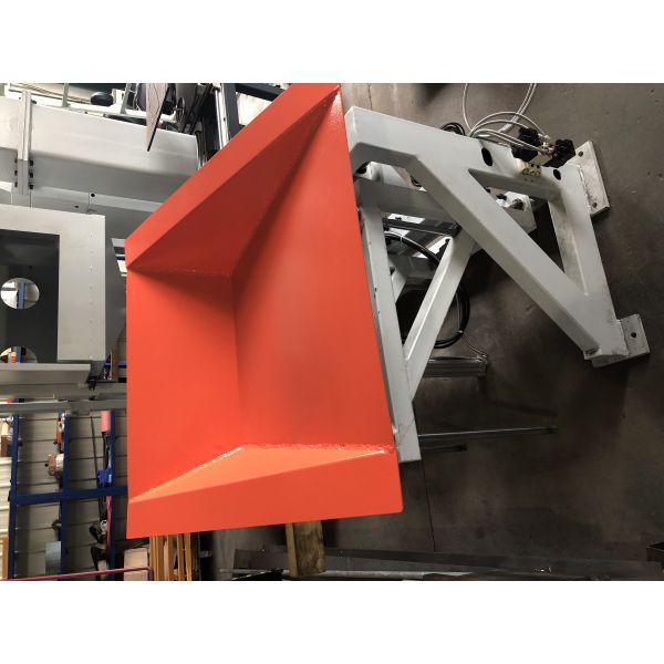 Automatic Pouring Low Pressure Casting Machine For Hardware Industry Brass Faucet