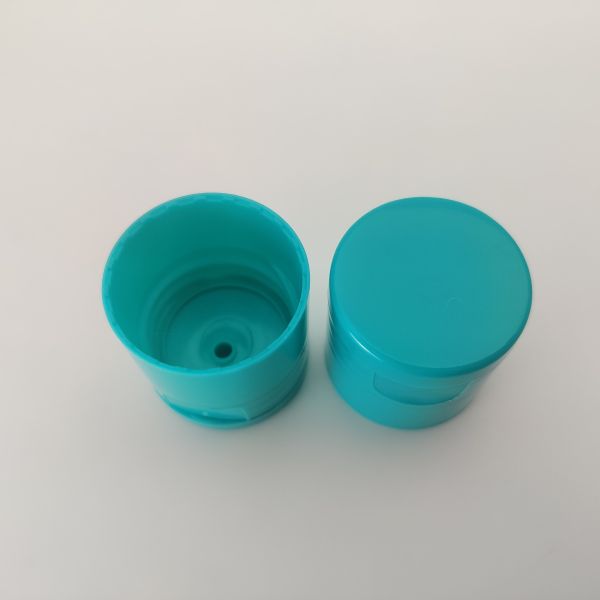 28mm 4.8mm Hole Plastic Flip Top Cap with Smooth Surface
