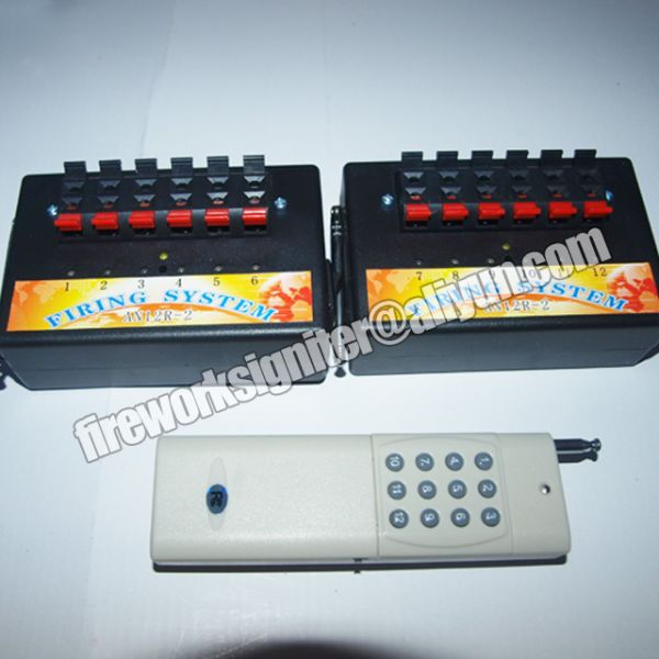 12 Cues 200m Long Distance Cold Fireworks Machine