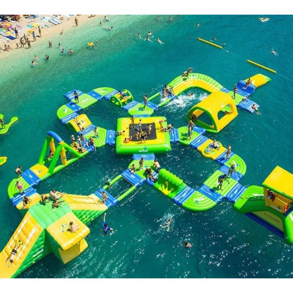 Logo/Pattern Digital Printing Customized Size Inflatable Water Park for Amusement Park