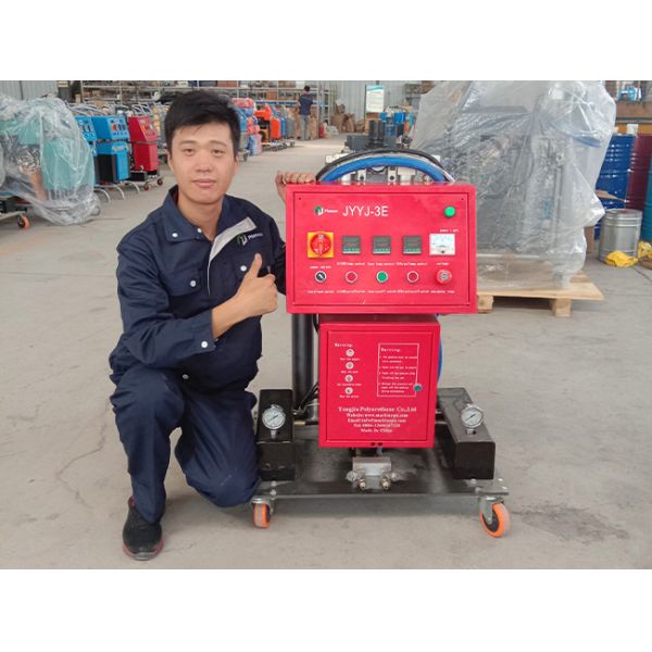 High Pressure Liquid Polyurea PU Foam Spray Equipment