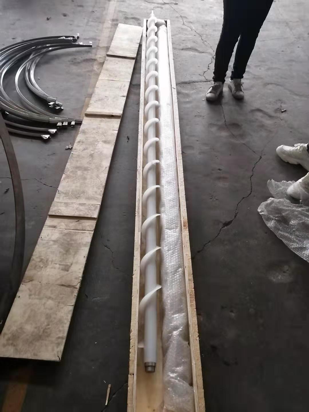 Customized Leveling / Inclined Plastic PP screw conveyor