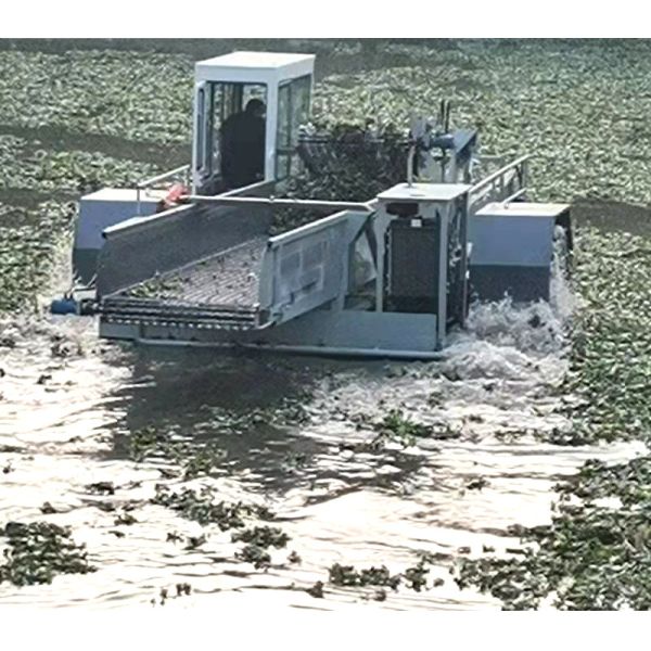 Plastic Waste Harvester Diesel Engine Hydraulic Control River Floating