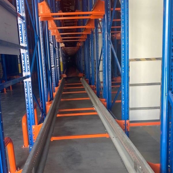 Steel Construction Radio Shuttle Rack Pallet Racking Fully Adjustable Design