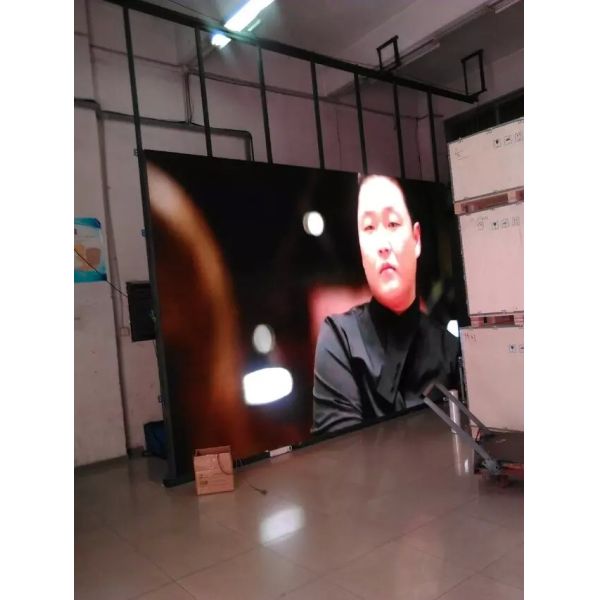 Multi Functional Indoor LED Screen Rental 3.91mm Pixel Pitch Consistent Display
