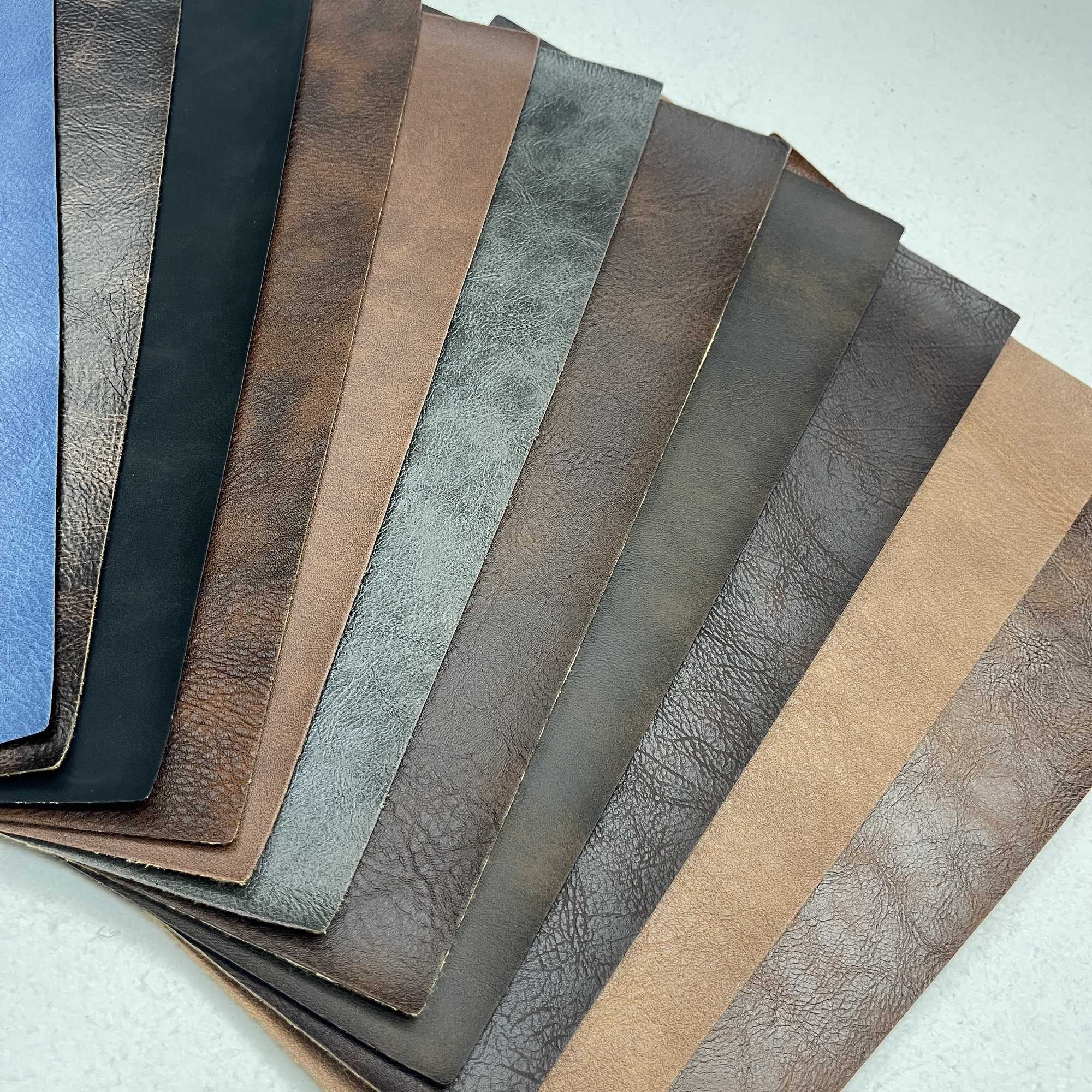 Good Quality PVC Stocks Synthetic Leather Custom Embossed Versatile Sofas