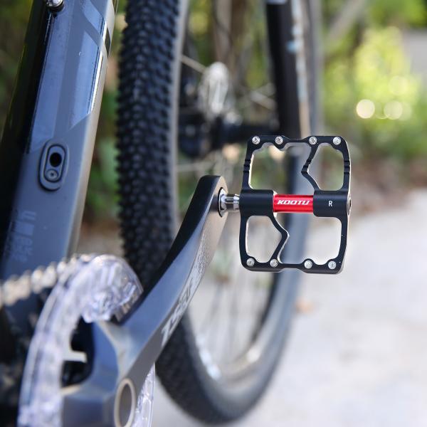 Ultralight Bike And Cycle Accessories Pedals 230g Universal