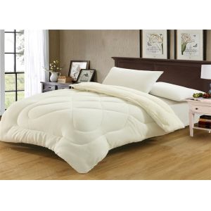 China King / Queen Size Comforter Bed Sets , Machine Made Winter Themed Bedding on sale