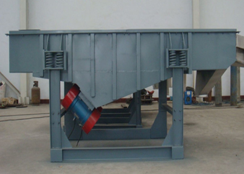 High Capacity Linear Vibrating Screen Spice Screening Machine For Sale