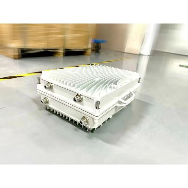 10W 40dBm Supper Power CDMA 850MHz Optical Fiber Cell Phone Signal Booster 850MHz Far-End Signal Strength Amplifier 94dB