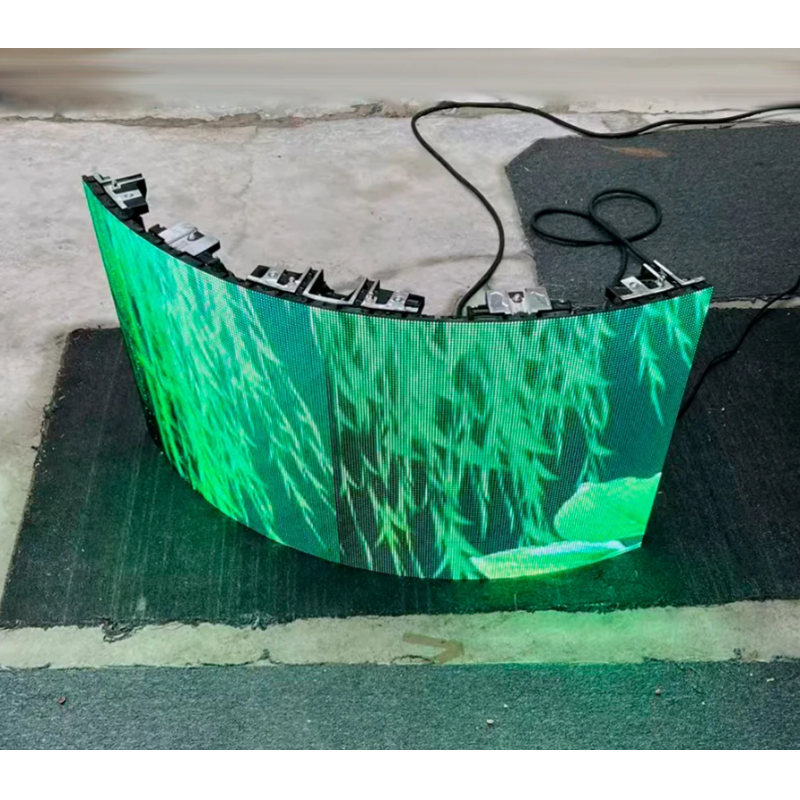Stage Alien Screen
