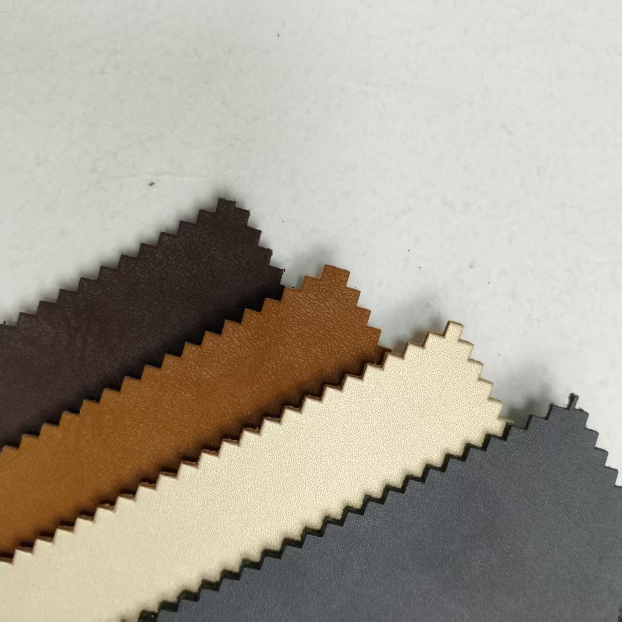Versatile Embossed High Performance Cost-Effective Wrinkle-Resistant Textured Pu Leather for Shoes Pu Artificial Leather Fabric