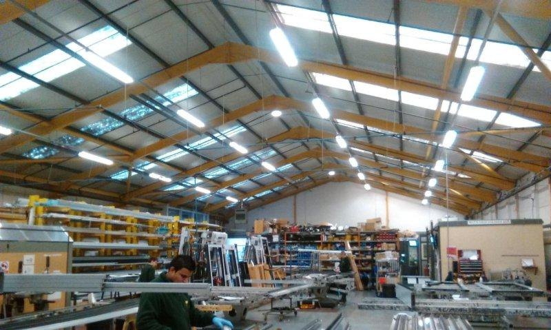 IP65 Triproof LED Linear Lights Dimmable For Food Factory