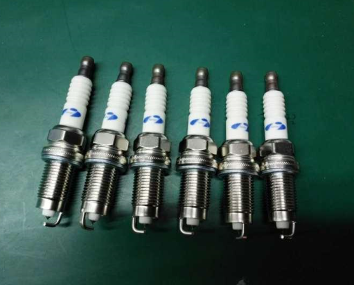 Universal Auto Car Spark Plug General Ignition System For Different Cars