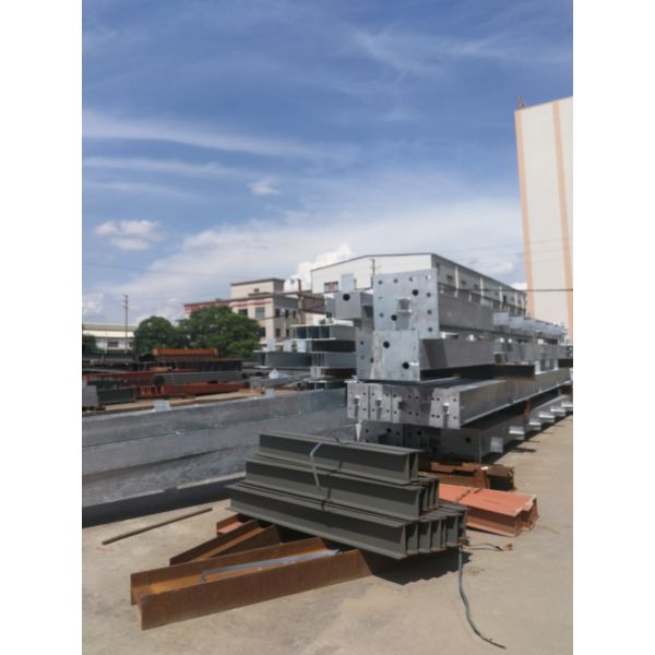 Single Multi Floor Warehouse Q235B High Rise Steel Structures