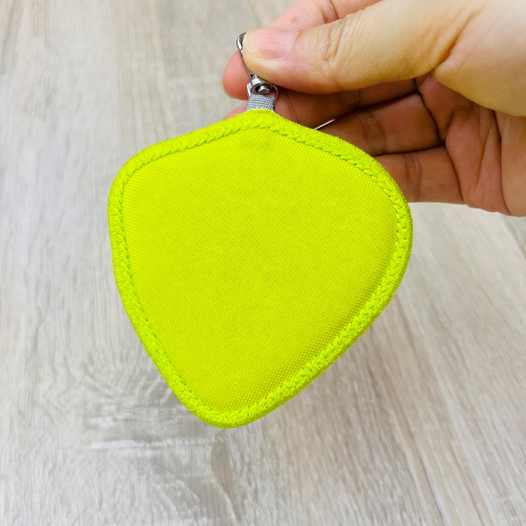 Customized Eco-Friendly Rubber Silk Screen Printed Rectangular Hanging Ring Embroidery Keychain