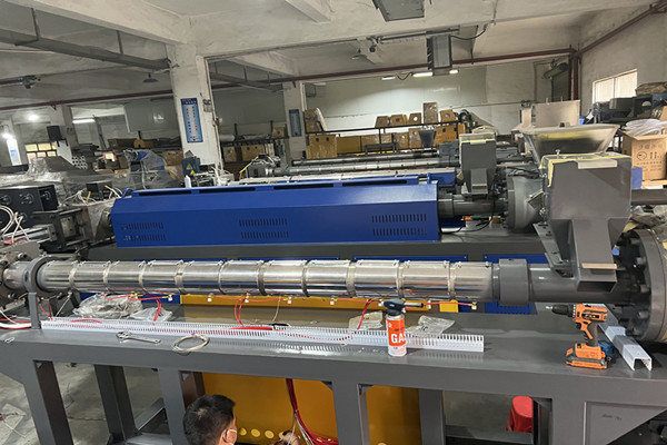 Plastic Machinery PP Extruder PP Strapping Equipment PP Strapping Production Line with 5-19mm