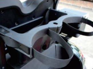 Shock-absorbing D304 Golf Car with High-Strength Composite Materials and Trailing-Arm Independent Rear Suspension