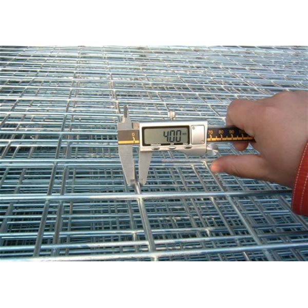Eelctro Galvanized Welded Wire Mesh Panels Alkali Resistant For Construction