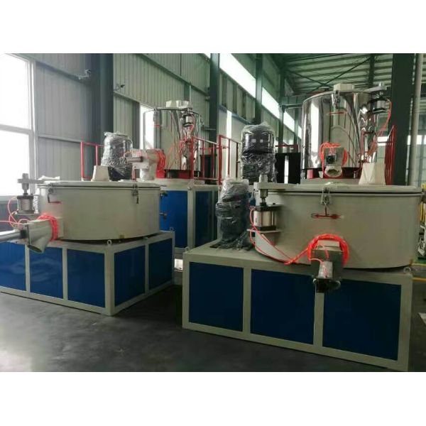 One Feed PVC Plastic Water Supply Pipe Making Machine Full Intermeshing Engagement System