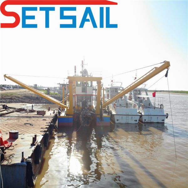 Versatile Siemens PLC Cutter Suction Sand Dredging Machinery with Diesel Engine Power
