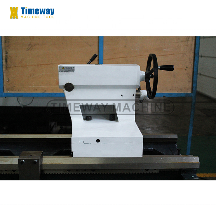240mm Gap Length Manual Lathe Universal Gap-bed Lathe
