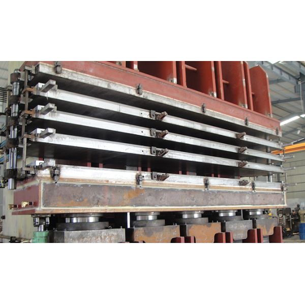720T ISO2000 Hydraulic Vulcanizing Machine with 44.4kg/cm² Pressure Automatic Rubber Moulding Press