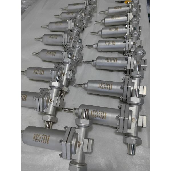 DY22F Cryogenic Pressure Control Valve Pressure PN2.5Mpa