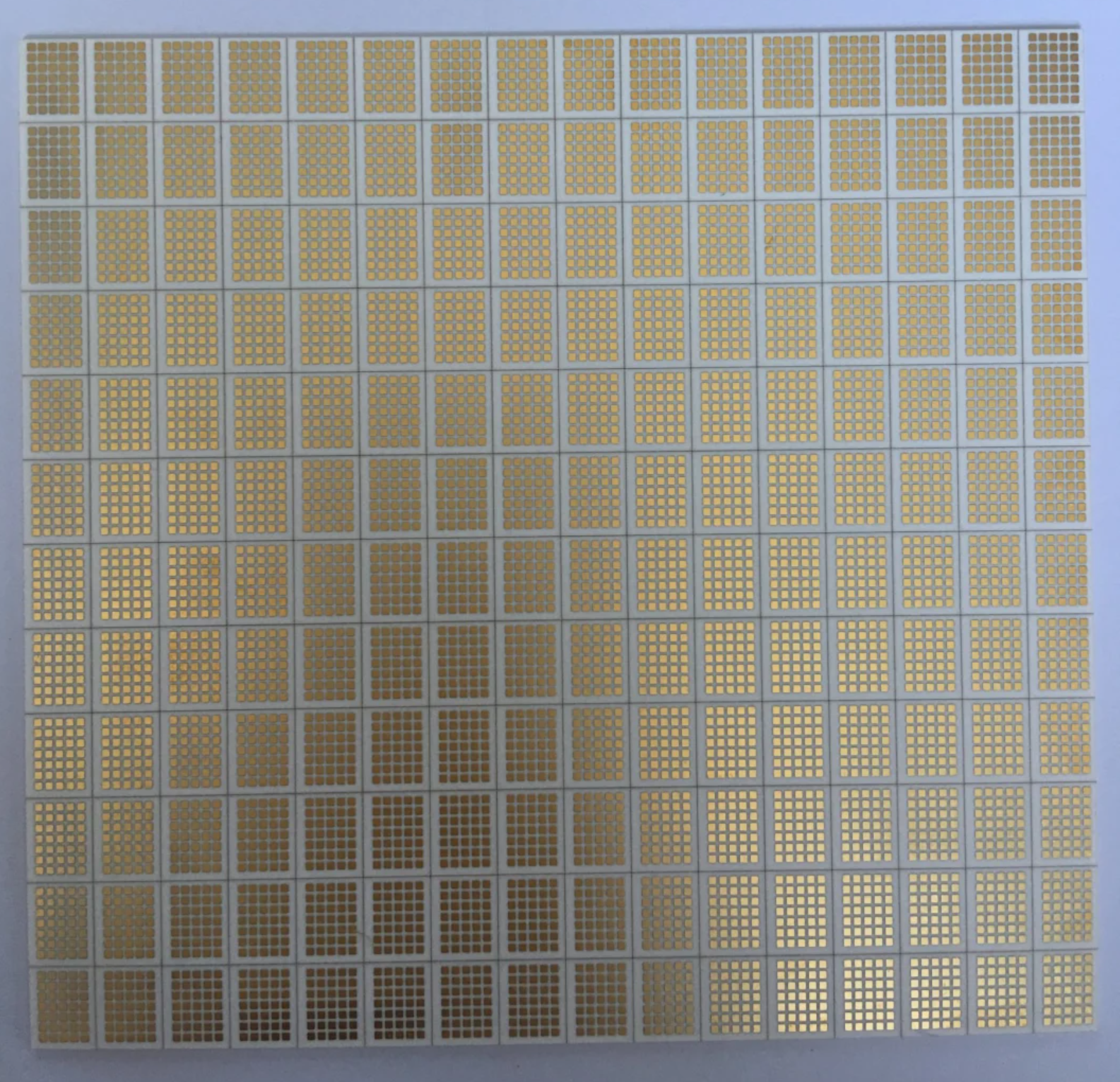 4mil Ceramic PCB For LED Lighting Maufacturing CEM-1 Ceramic Circuit Board