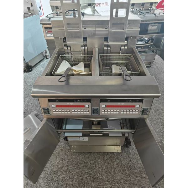 Digital Computer Panel Auto Lift Two Pots Four Baskets Electric Open Chips Fryer