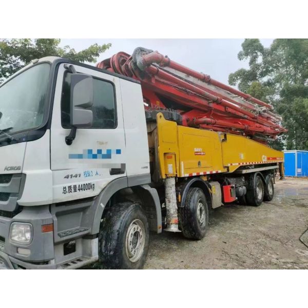 Used Concrete Pump Machine Sy 56 Meter Construction Machinery