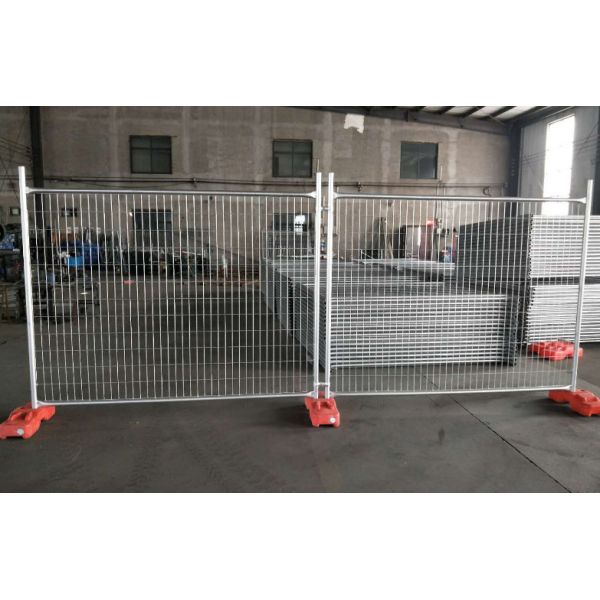 Hot Dip Galvanized Welded Temporary Fencing For Construction Site