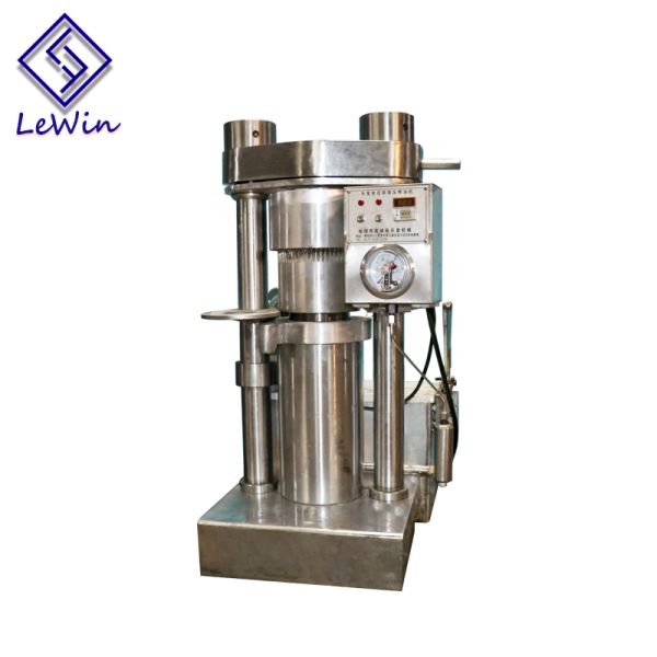 Mini size high efficiency hydraulic oil processing machine with good quality