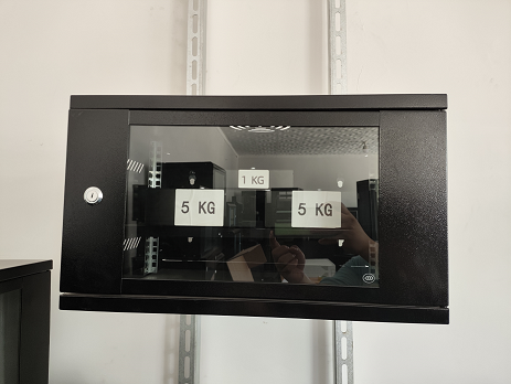 IP20 Protection Level Data Center Server Rack 9U 19 Inch Wall-Mounted Network Cabinet
