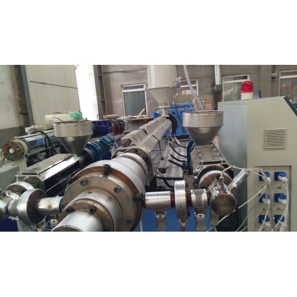 PE HDPE Pipe Equipment Multi / Single Layer Plastic PE Pipe Making Machine