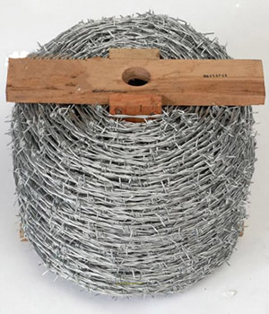 CE Certificate Barbed Wire Security Fence , Hot Dipped Galvanized Razor Wire