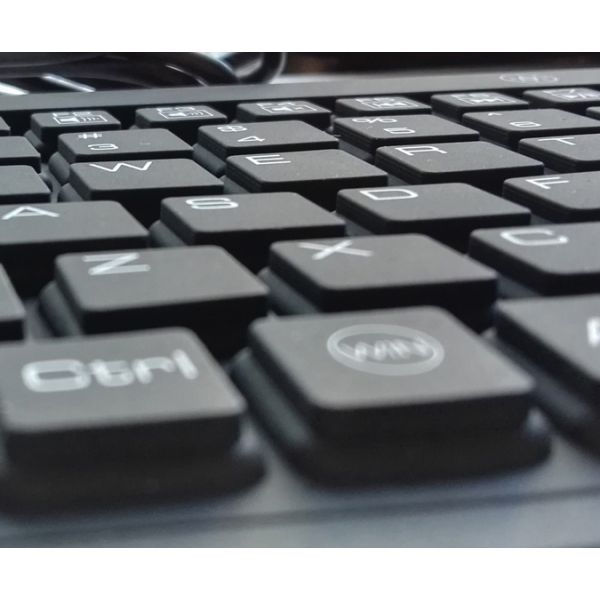 smart ruggedized keyboard 89 keys with high key stroke and backlight