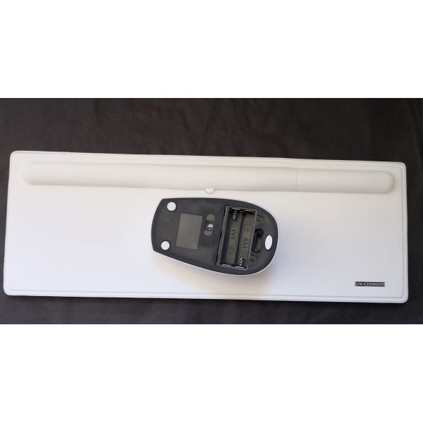 Waterproof Clean Key Industrial Wireless Keyboard Without Battery