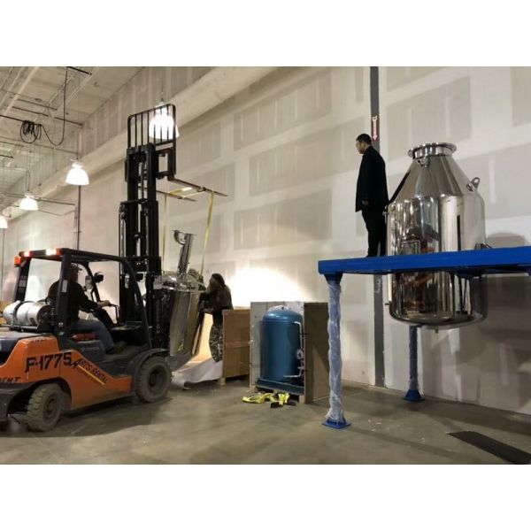 After Service Online support Stainless steel color Steam Distillation Unit for Distillery Essential Frankincense Oil Extraction