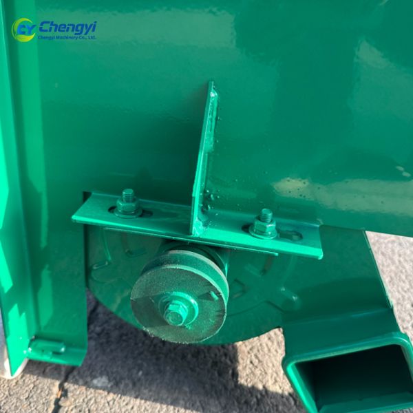 Flexible Iron Hammer Corn Thresher Machine Corn Sheller Multifunctional Stripping Machine For Farmers